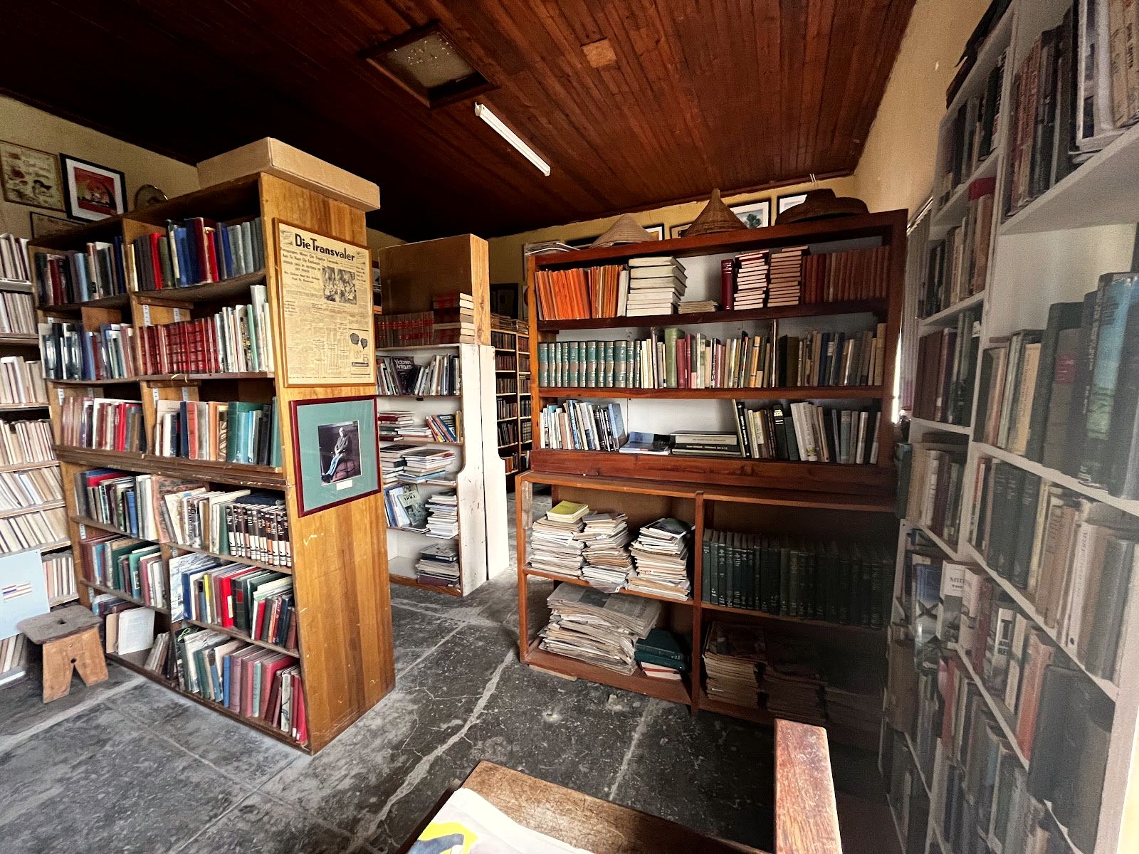 Books & art